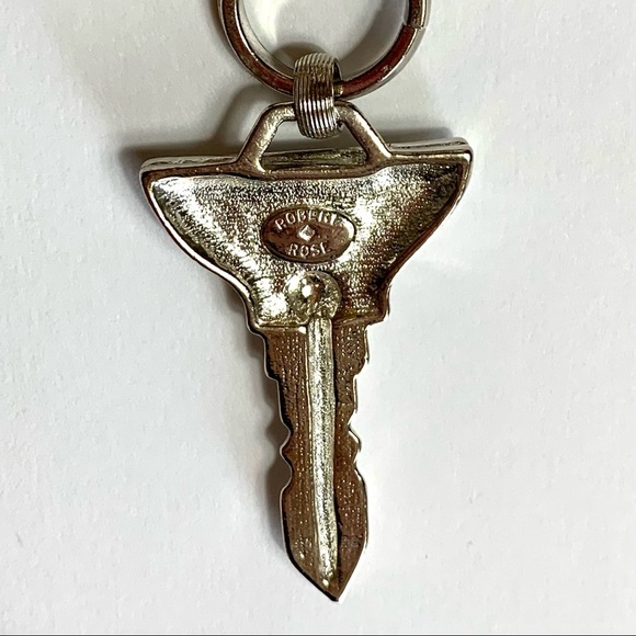 Vtg Winged Heart Key Necklace - Picture 2 of 7